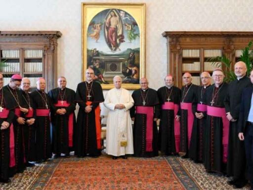 Papa León XIV insta a la Iglesia a solidarizarse con los pobres