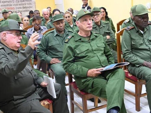 Constató Díaz-Canel preparación defensiva en Colón Nuevo Vedado