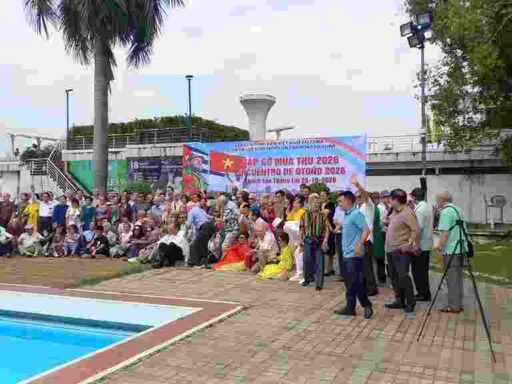 Vietnamitas graduados en Cuba expresan oposición a bloqueo de EEUU