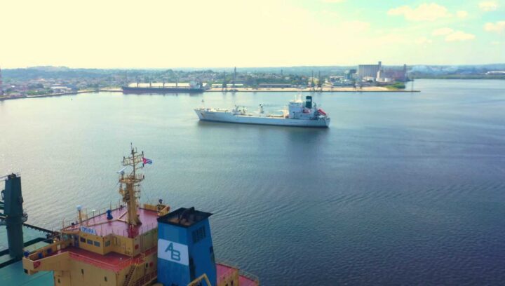Estudio revela microplásticos en río Almendares y bahía de La Habana