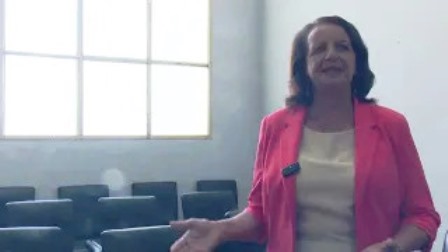 Más de cuatro décadas al servicio del Derecho
