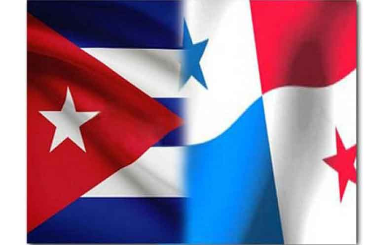 Residentes cubanos en Panamá demandan fin del bloqueo EEUU a la isla